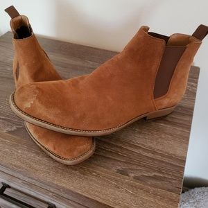 Lightly worn brown suede mens boots